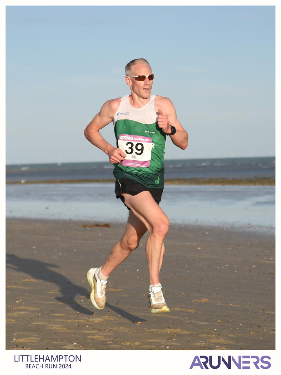 Littlehampton Beach Run 1, Winner James Baker