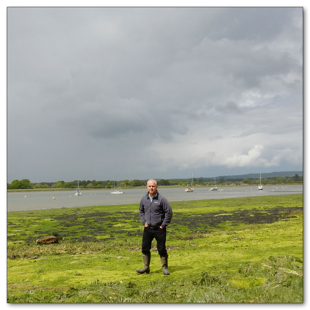 Walk to Fishbourne Channel, 